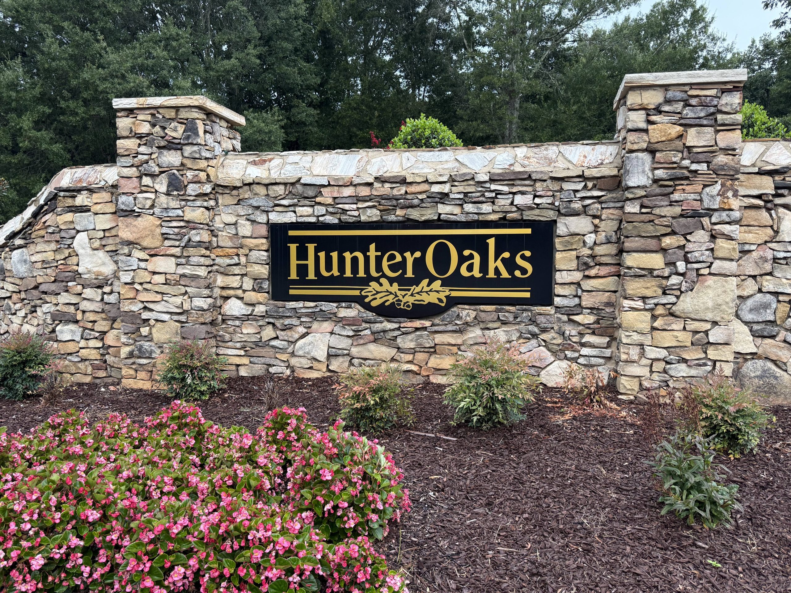 Hunter Oaks neighborhood entrance in Waxhaw, NC